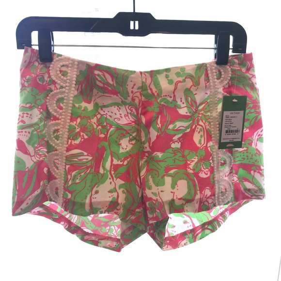 Lilly Pulitzer shorts NWT - Picture 2 of 8